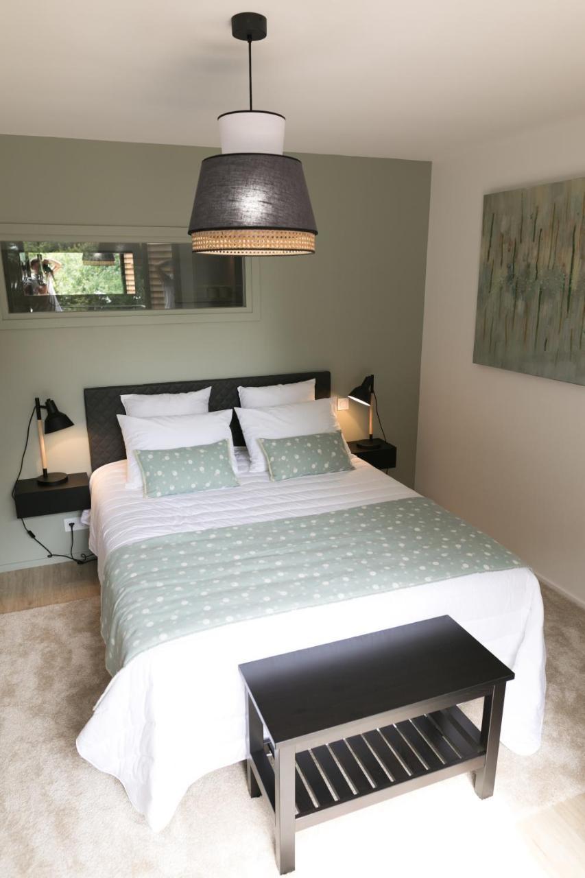 Bed & Breakfast L'hermine Du - Ploermel 5*